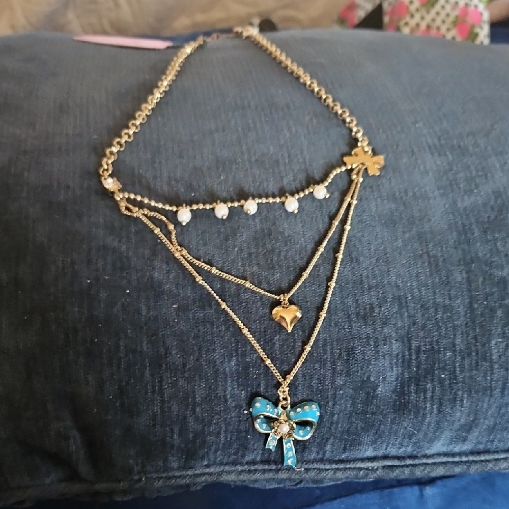Betsy JOHNSON Gold and Blue Bow Pendant Necklace NWT in Orginal Box